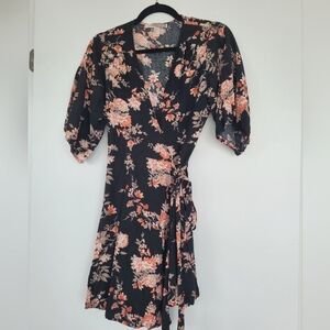 Wrap dress, size medium